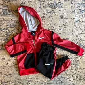 Boys 3t nike set